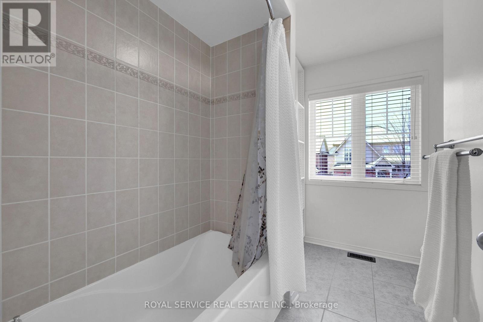 31 Harvey Jones Avenue, Clarington, Ontario  L1C 0L9 - Photo 28 - E12677330