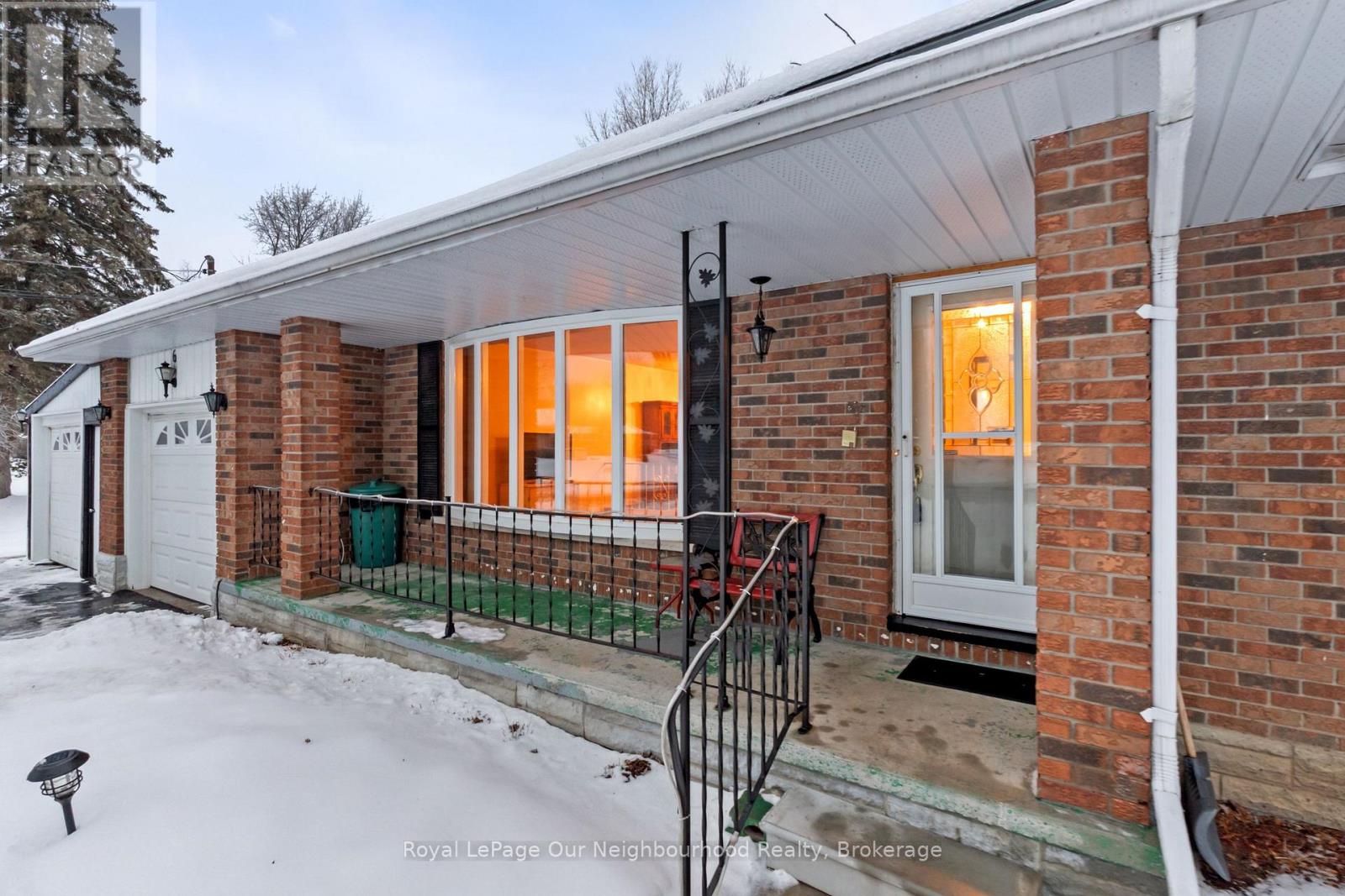 6 Sandy Hook Road, Quinte West, Ontario  K8R 1G2 - Photo 3 - X12677224