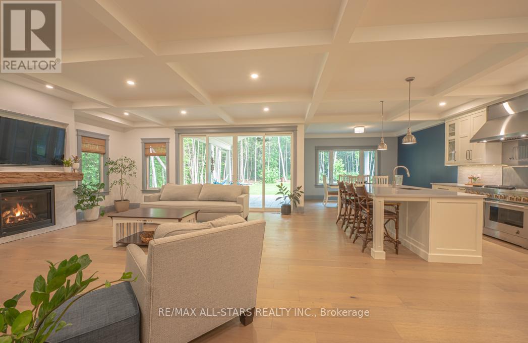 228 Riverside Drive, Kawartha Lakes, Ontario  K0M 1A0 - Photo 17 - X12677402