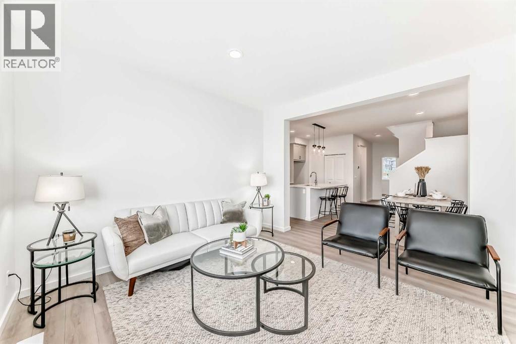 12 Starling Place Nw, Calgary, Alberta  T3P 2V7 - Photo 7 - A2271817