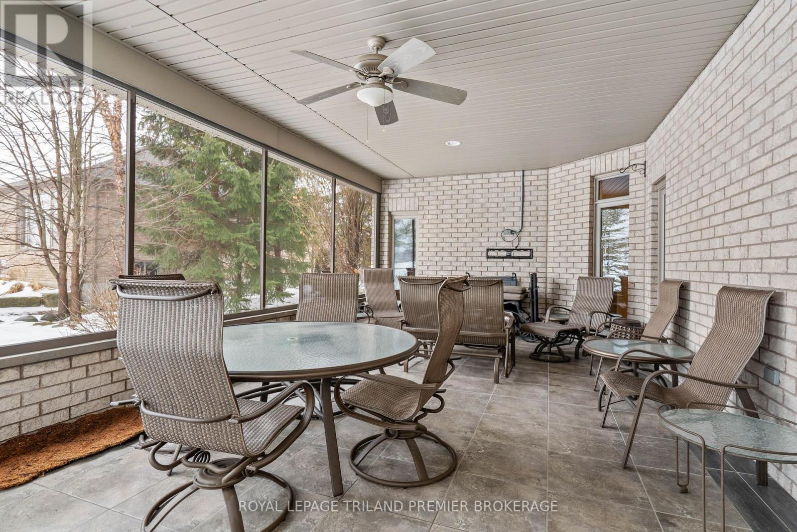 1303 Sandy Somerville Drive, London South, Ontario  N6K 5R4 - Photo 21 - X12677232