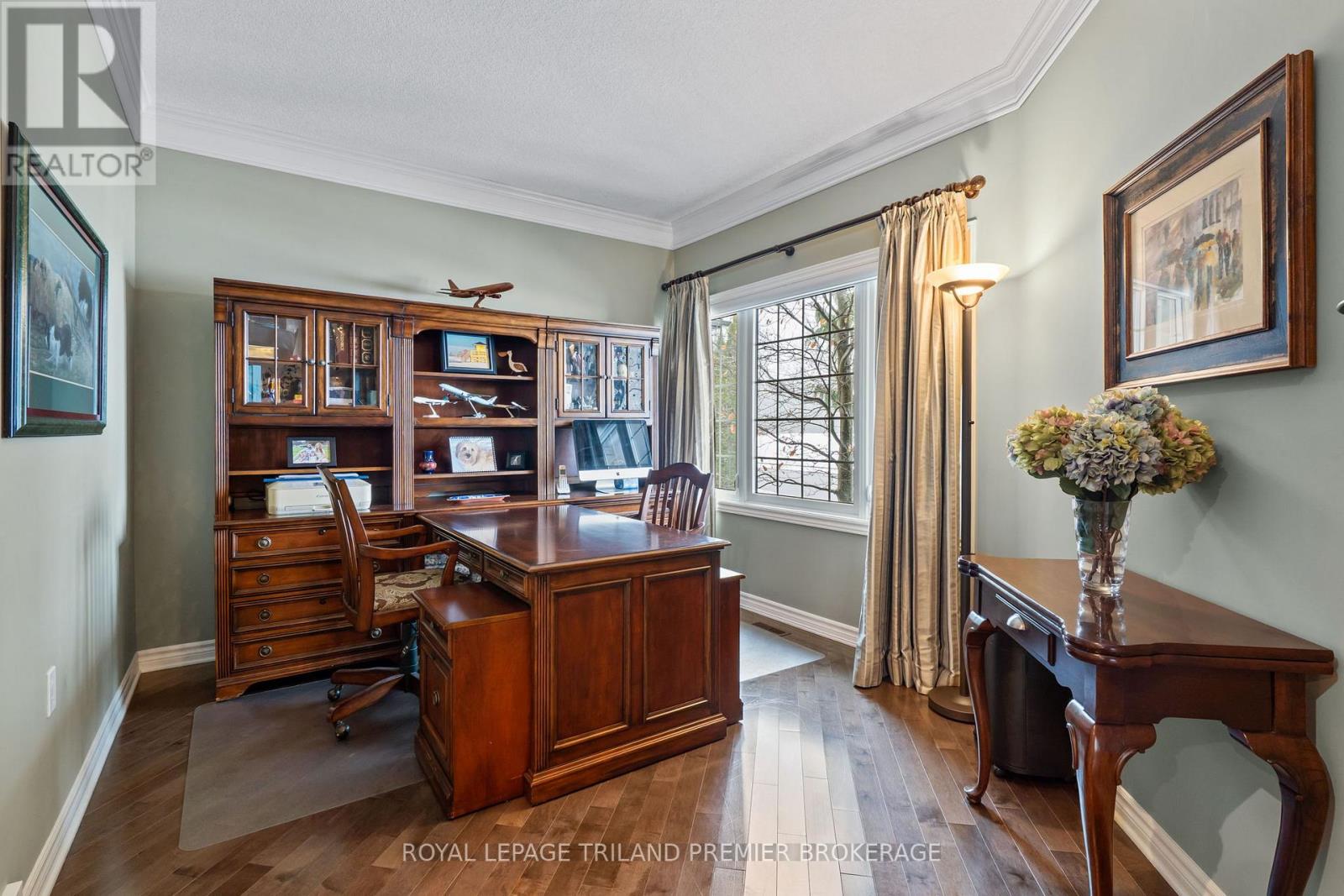 1303 Sandy Somerville Drive, London South, Ontario  N6K 5R4 - Photo 5 - X12677232