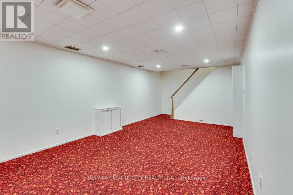 37 Westmorland Road, London South, Ontario  N6J 3N4 - Photo 36 - X12677282