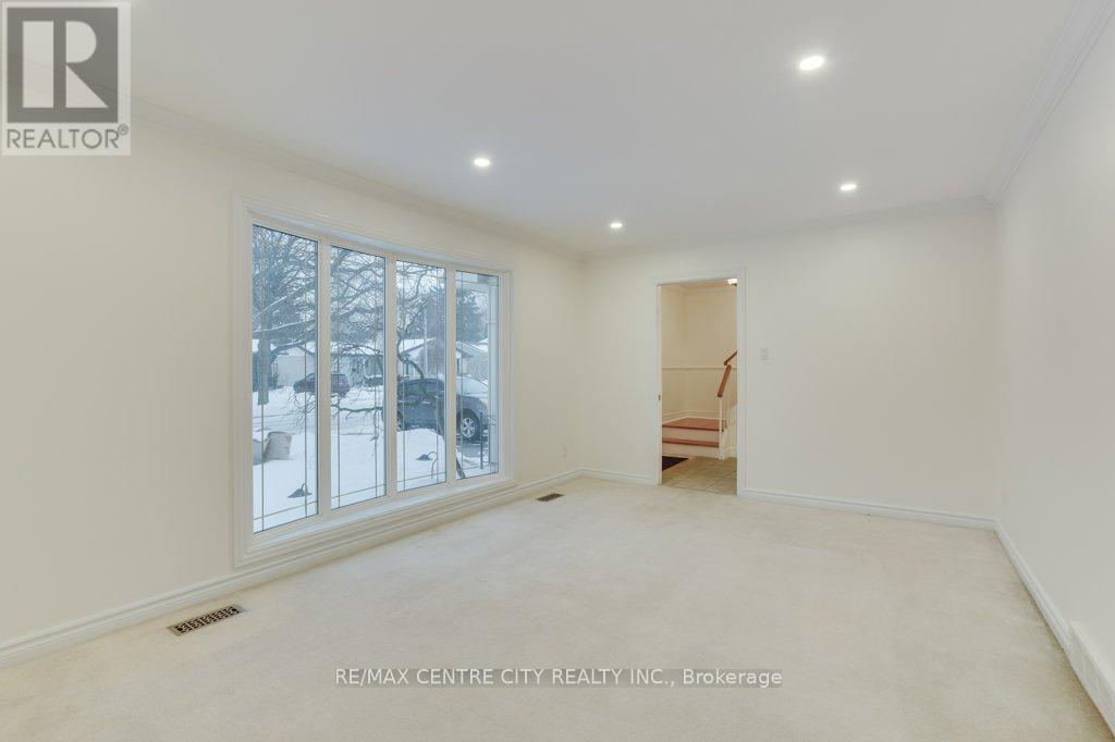 37 Westmorland Road, London South, Ontario  N6J 3N4 - Photo 9 - X12677282