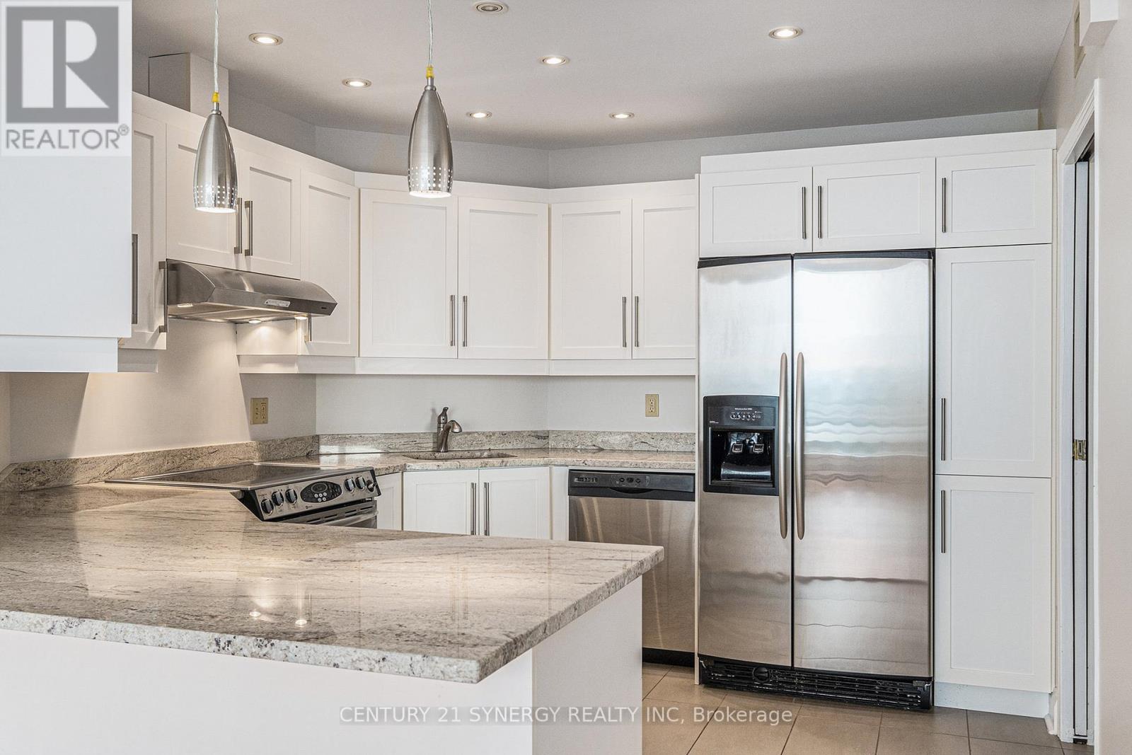 2202 - 160 George Street, Ottawa, Ontario  K1N 9M2 - Photo 15 - X12677390