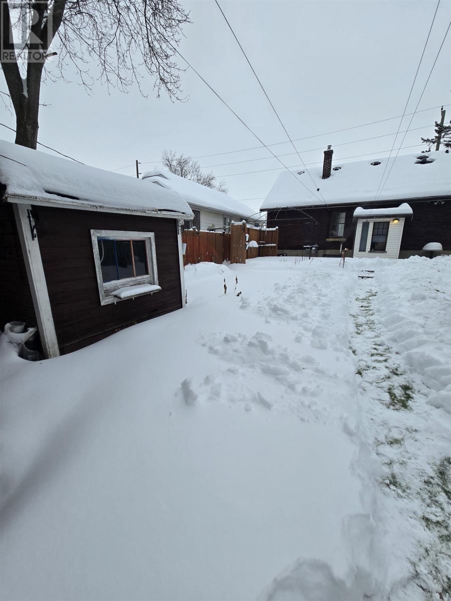 439 Syndicate Ave N, Thunder Bay, Ontario  P7C 3W9 - Photo 35 - TB2600030