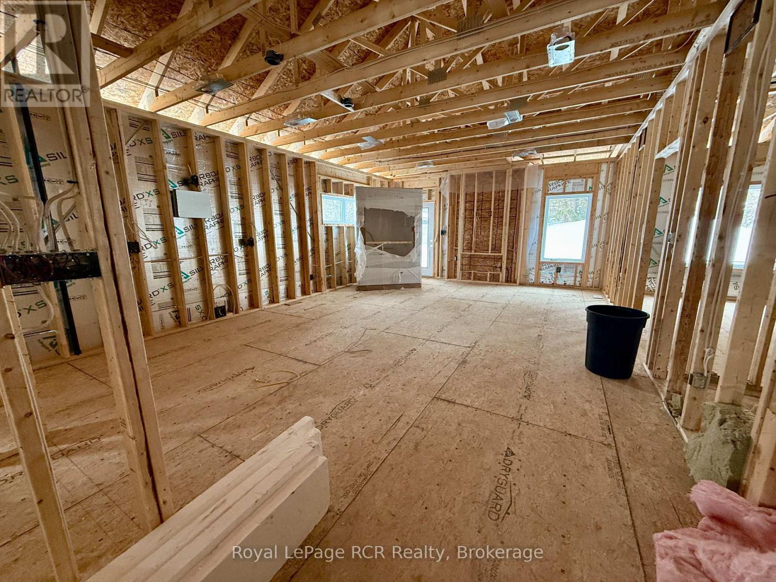 Unit A - 88 Griffith Street, Brockton, Ontario N0G 2V0 - Photo 13 - X12466889