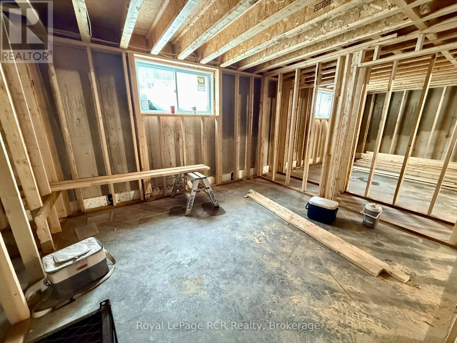 Unit A - 88 Griffith Street, Brockton, Ontario N0G 2V0 - Photo 21 - X12466889