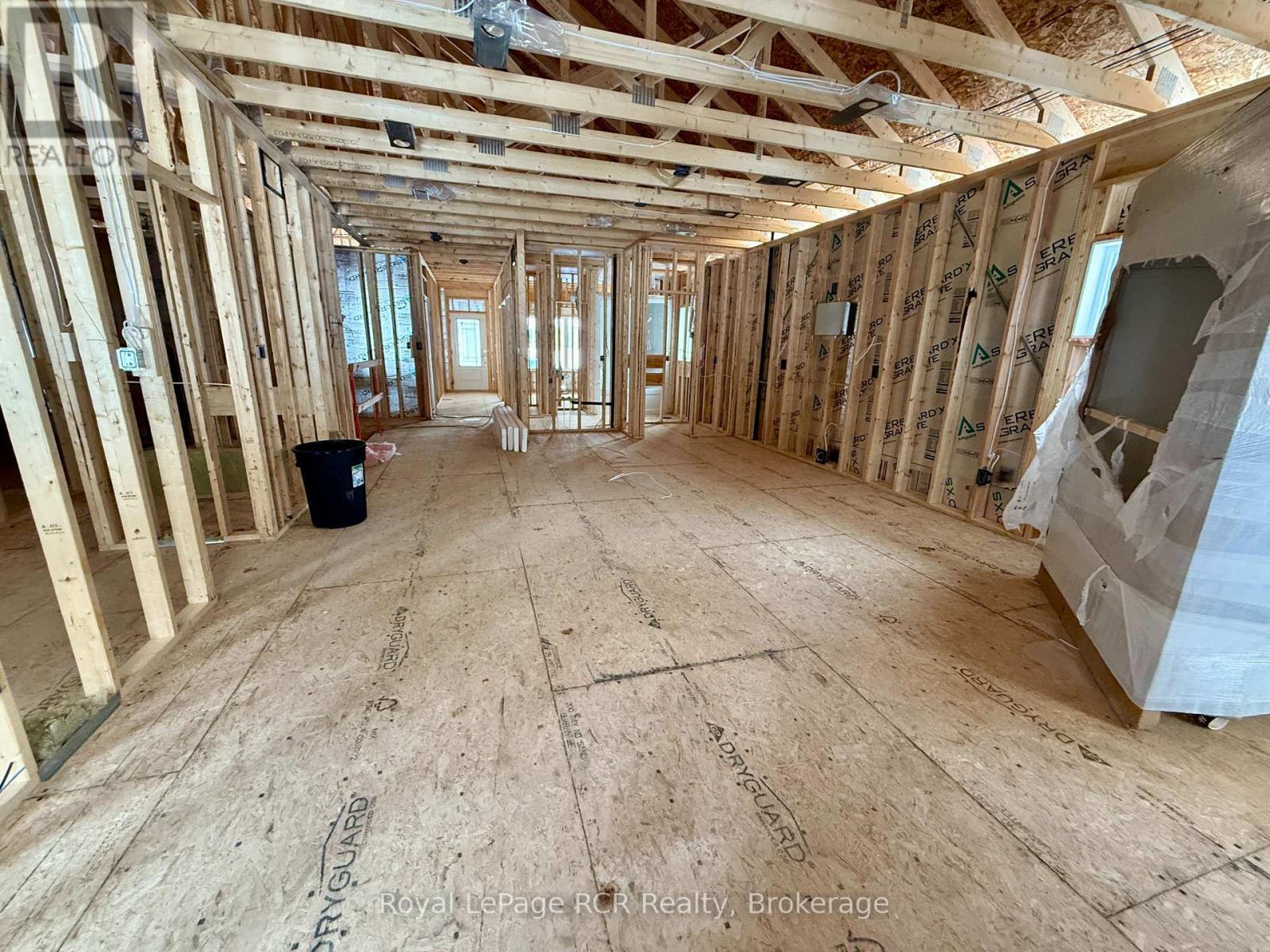 Unit A - 88 Griffith Street, Brockton, Ontario N0G 2V0 - Photo 14 - X12466889