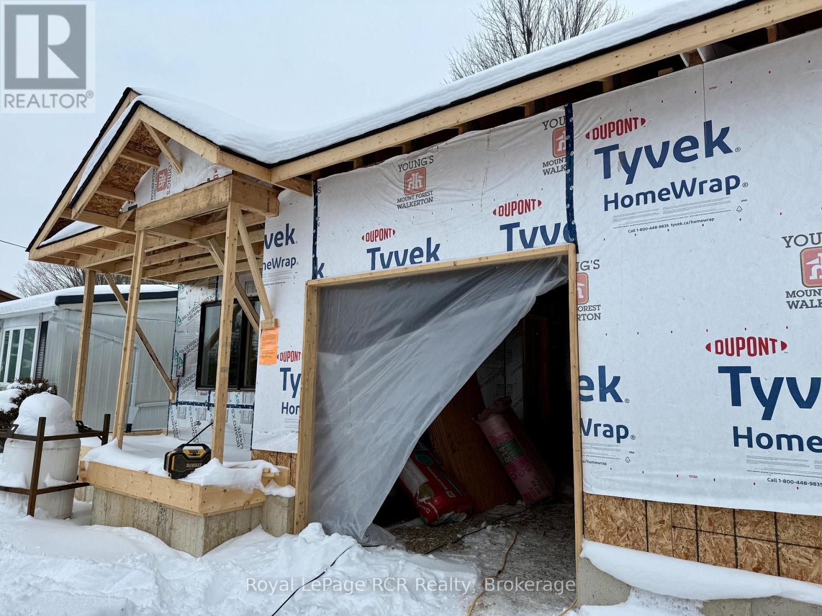 Unit A - 88 Griffith Street, Brockton, Ontario N0G 2V0 - Photo 8 - X12466889