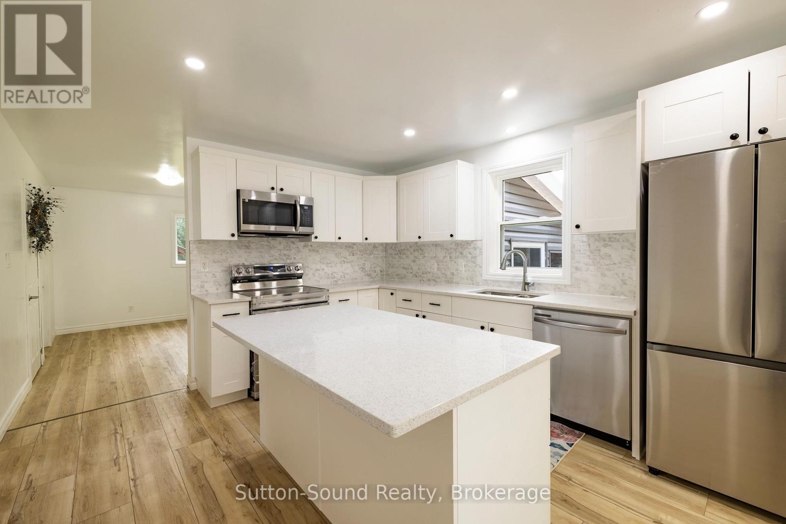 318777 Grey Road 1 Road, Georgian Bluffs, Ontario  N4K 5N4 - Photo 12 - X12570822