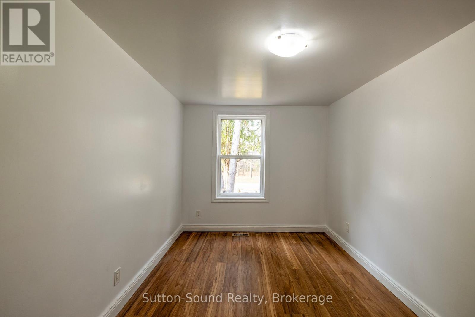 318777 Grey Road 1 Road, Georgian Bluffs, Ontario  N4K 5N4 - Photo 19 - X12570822