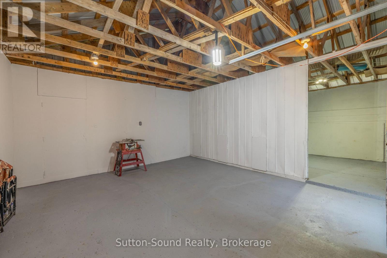 318777 Grey Road 1 Road, Georgian Bluffs, Ontario  N4K 5N4 - Photo 31 - X12570822