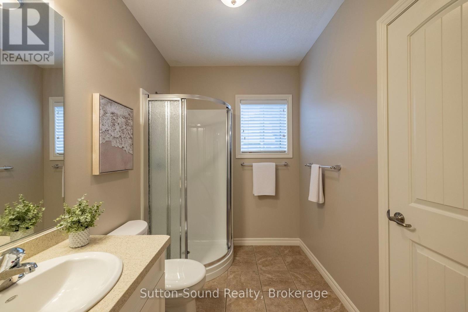 905 27th Street W, Georgian Bluffs, Ontario  N4K 6V5 - Photo 29 - X12675810