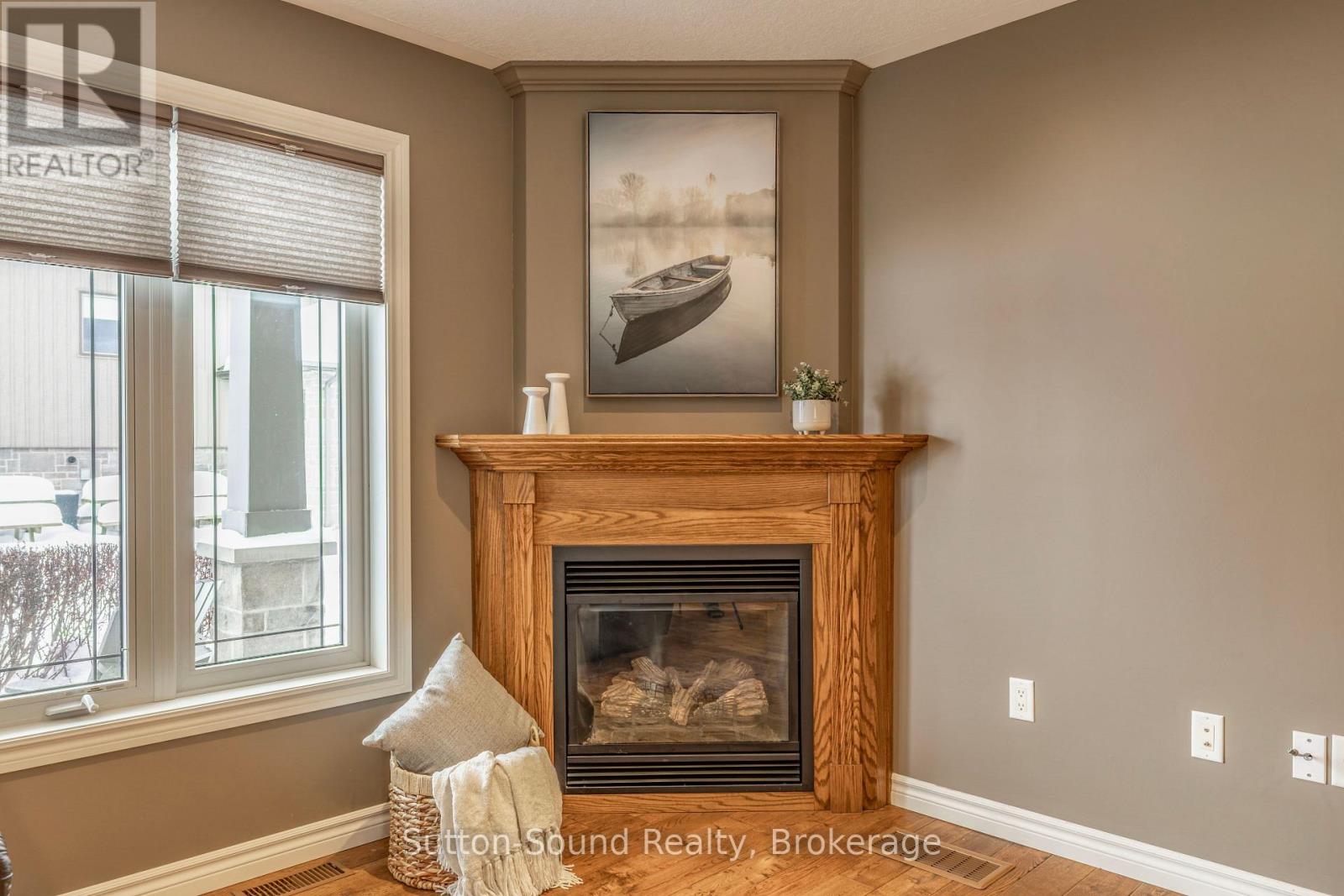 905 27th Street W, Georgian Bluffs, Ontario  N4K 6V5 - Photo 37 - X12675810