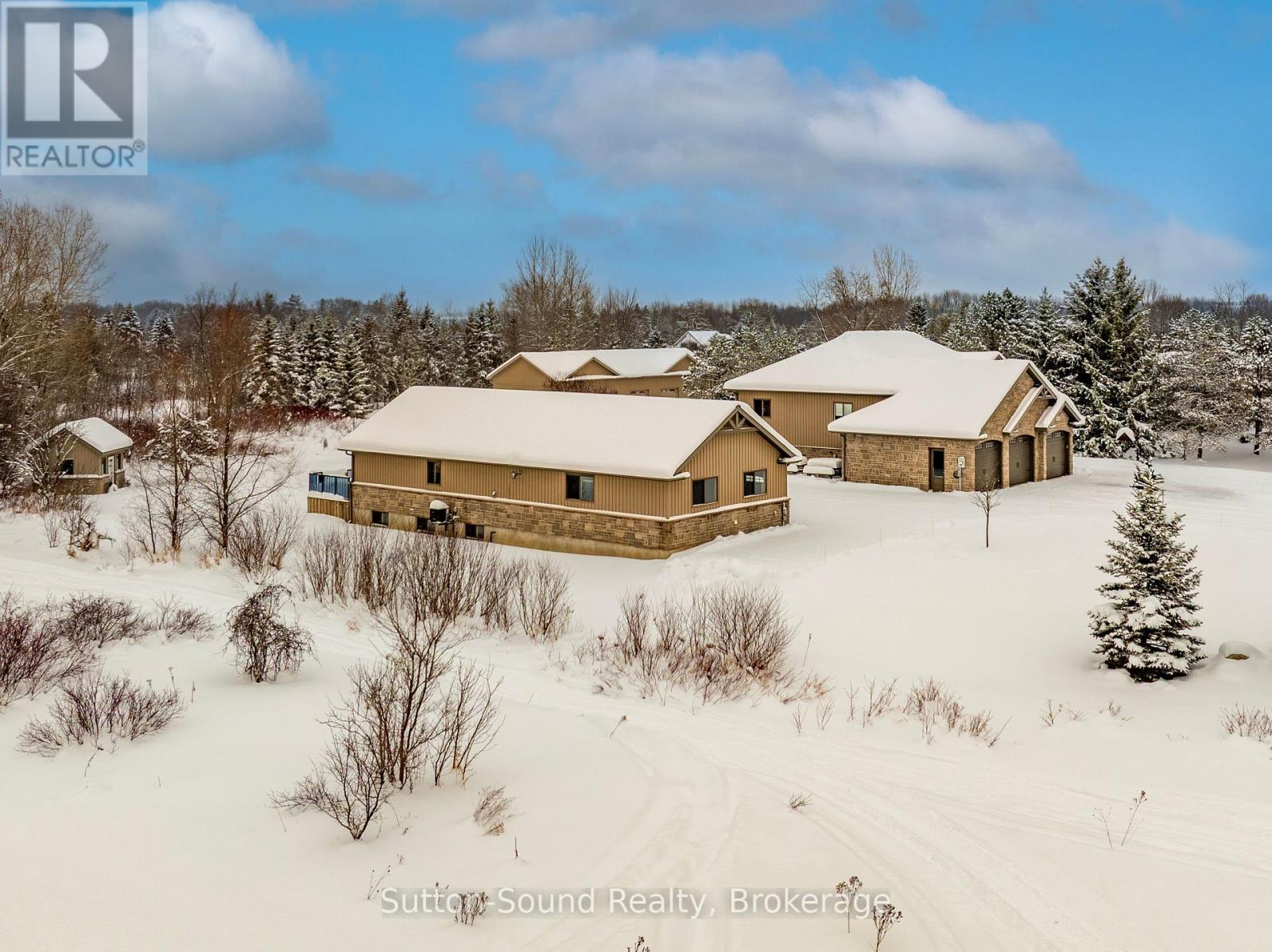 905 27th Street W, Georgian Bluffs, Ontario  N4K 6V5 - Photo 47 - X12675810