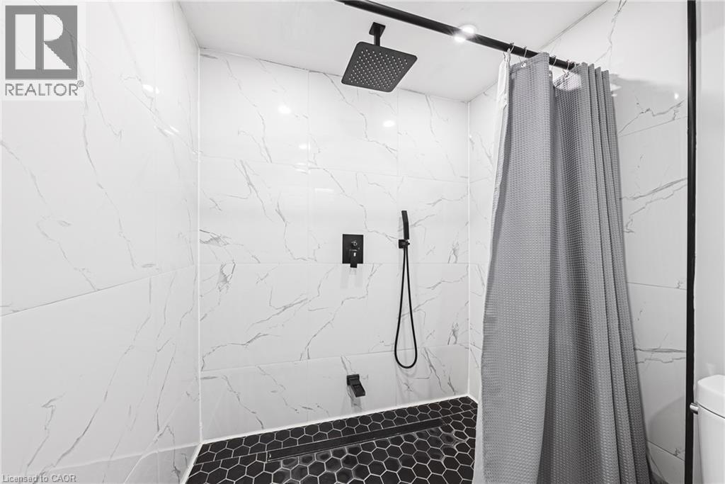 11 Mcwatters Street, Binbrook, Ontario  L0R 1C0 - Photo 34 - 40797163