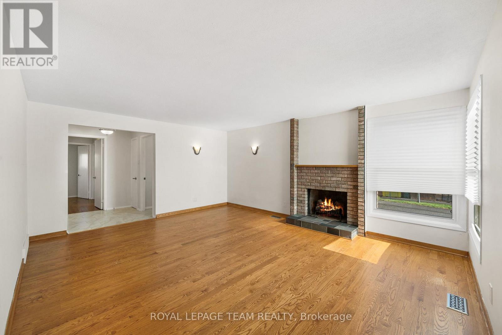 47 Kidgrove Gardens, Ottawa, Ontario  K2G 3W7 - Photo 7 - X12476510