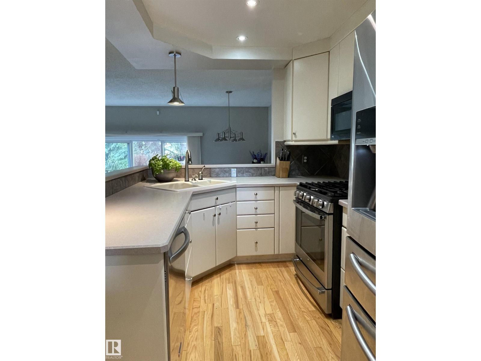 15114 45 Av Nw, Edmonton, Alberta T6H 5L1 - Photo 8 - E4469417