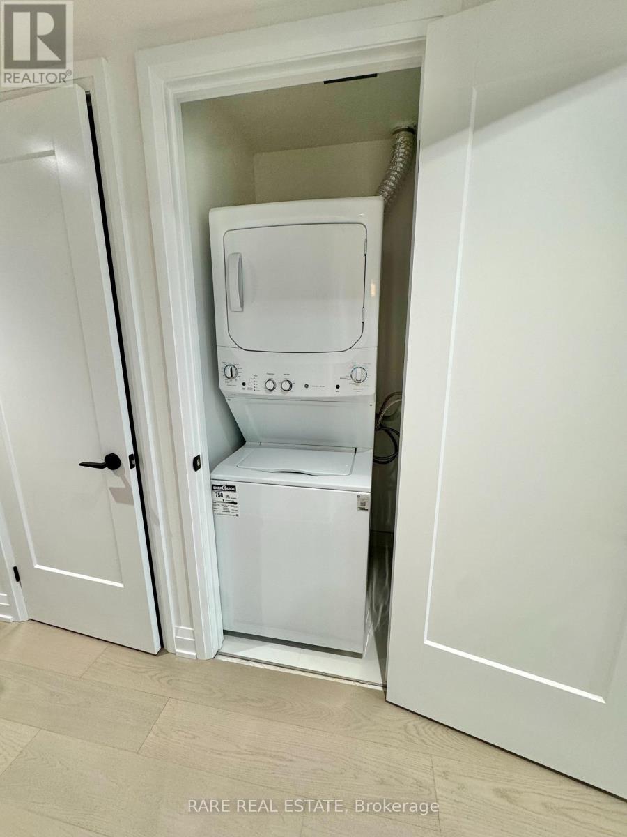 319 - 505 Glencairn Avenue, Toronto, Ontario  M6B 0B2 - Photo 2 - C12677260