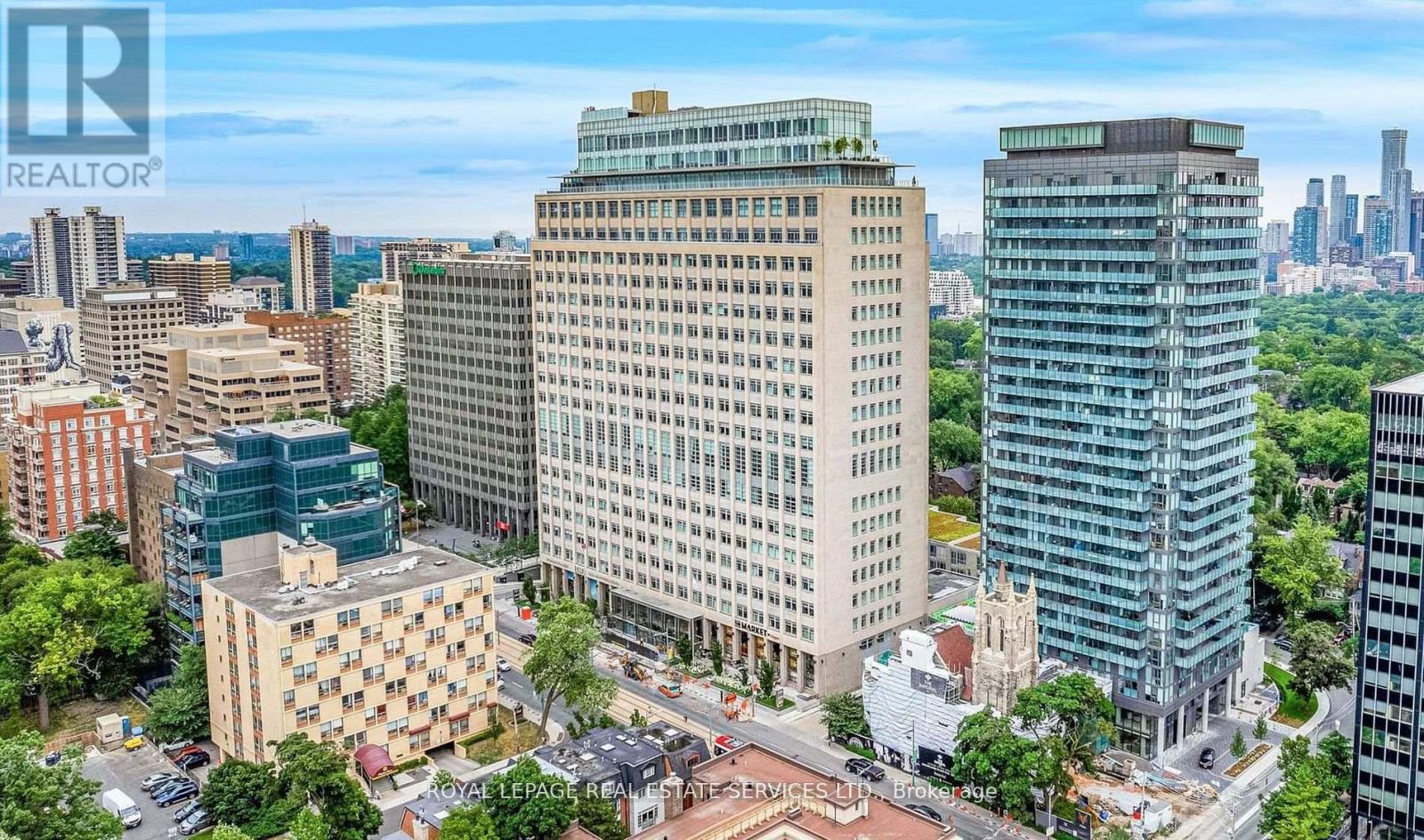 906 - 111 St Clair Avenue W, Toronto, Ontario  M4V 1N5 - Photo 1 - C12677270