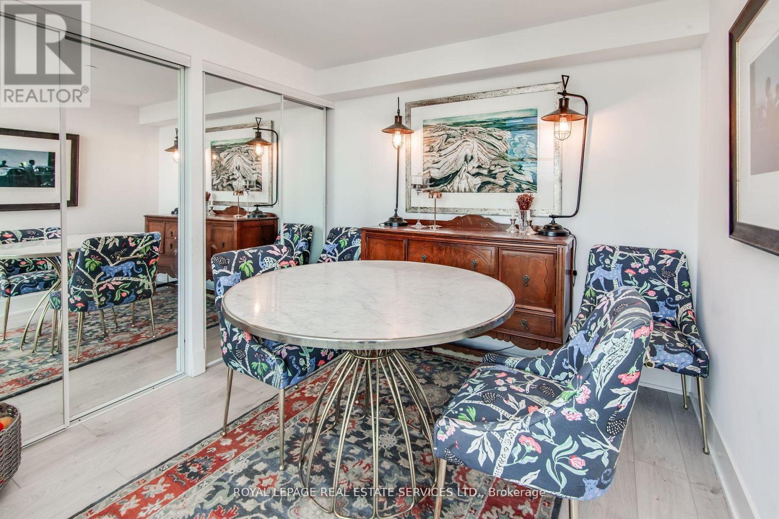 906 - 111 St Clair Avenue W, Toronto, Ontario  M4V 1N5 - Photo 10 - C12677270