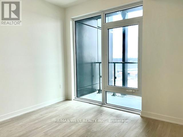 1218 - 1 Quarrington Lane, Toronto, Ontario  M3C 0S4 - Photo 7 - C12677308