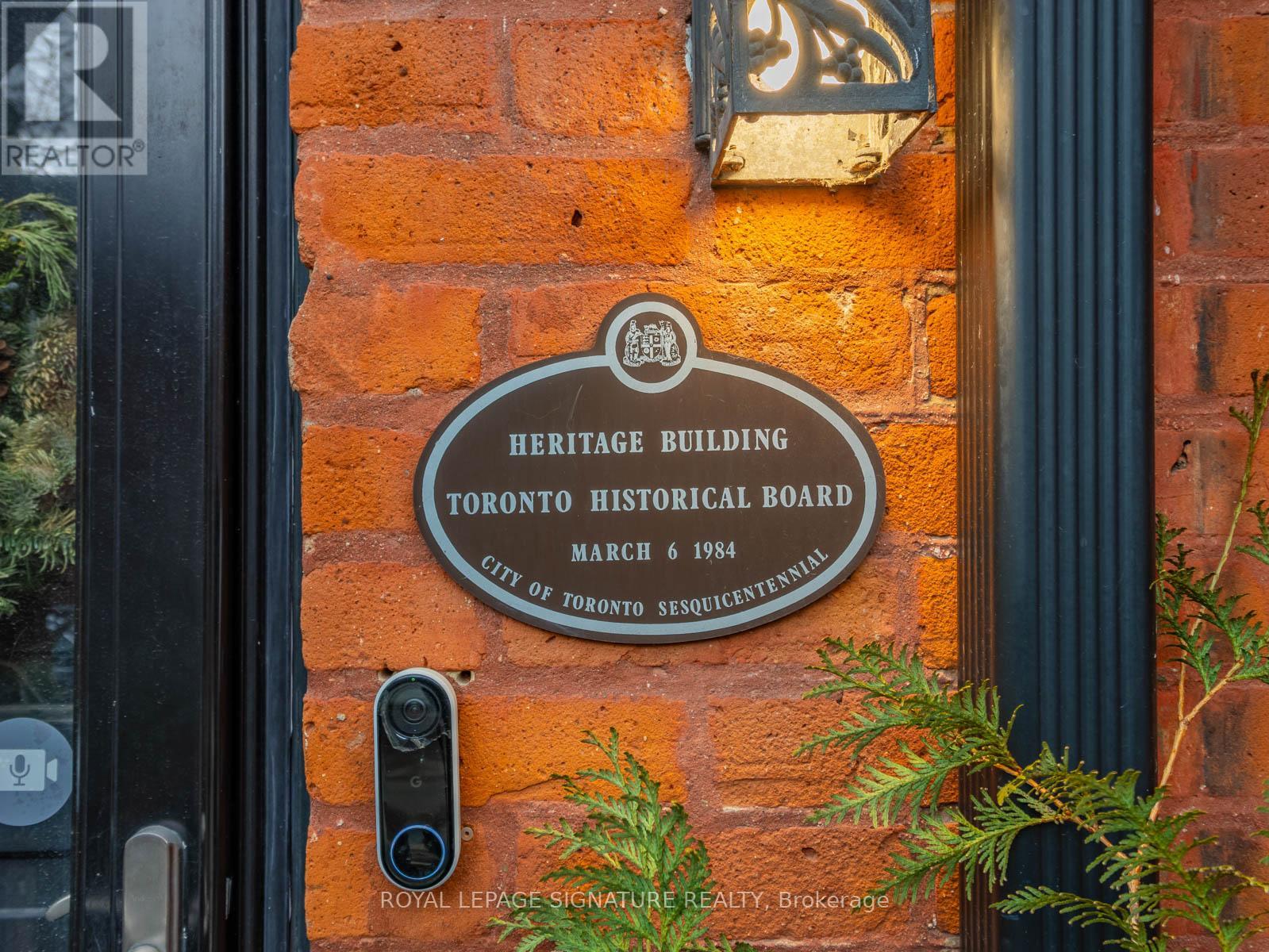 14 Tranby Avenue, Toronto, Ontario  M5R 1N5 - Photo 3 - C12677370