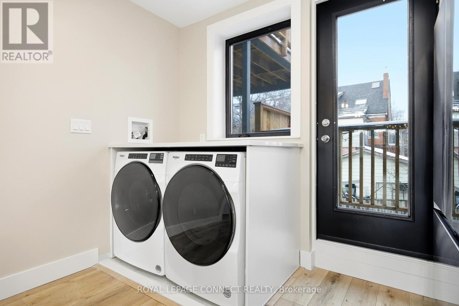 16 Rosemount Avenue, Toronto, Ontario  M6H 2M1 - Photo 24 - C12677398