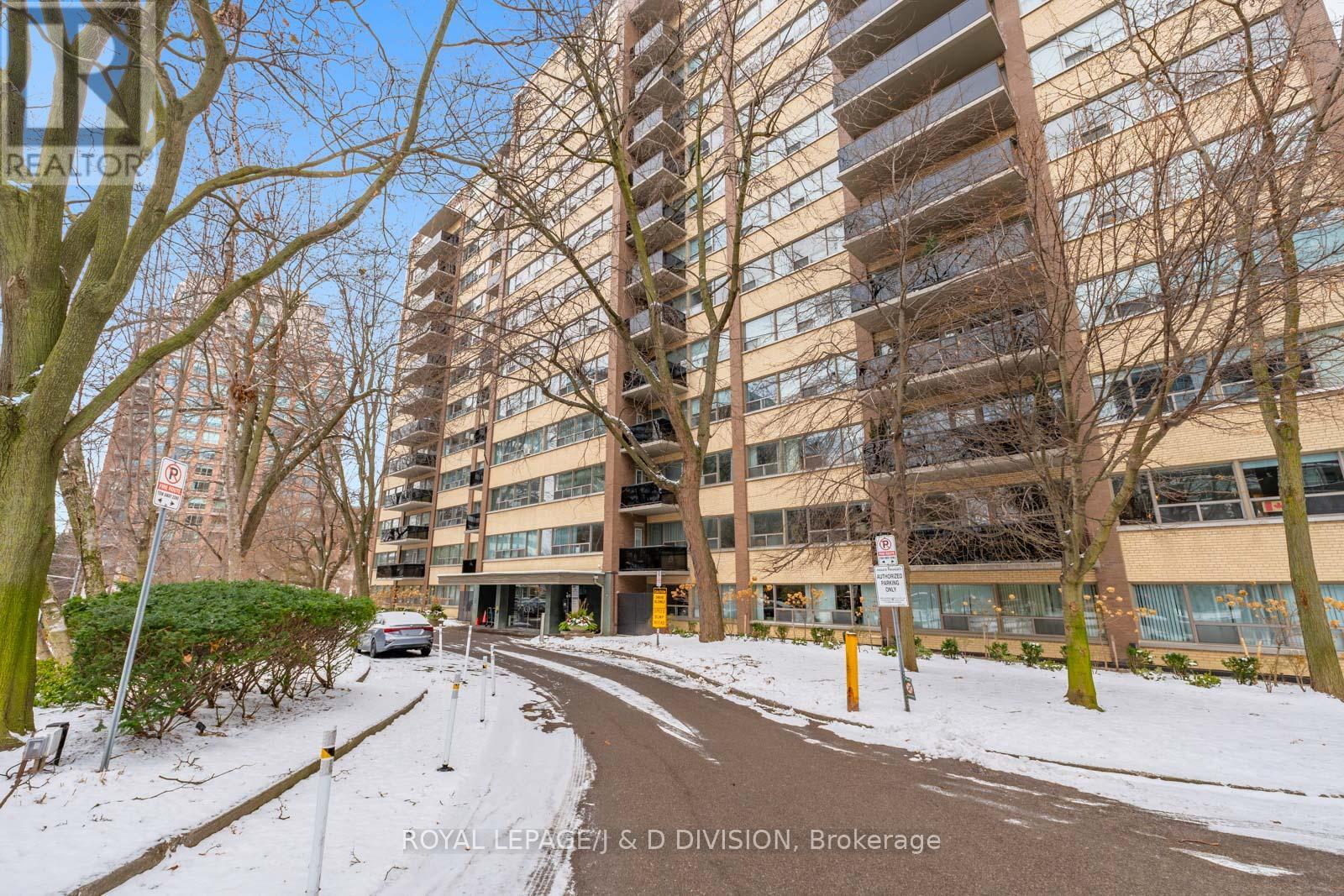 1002 - 484 Avenue Road, Toronto, Ontario  M4V 2J5 - Photo 1 - C12677404