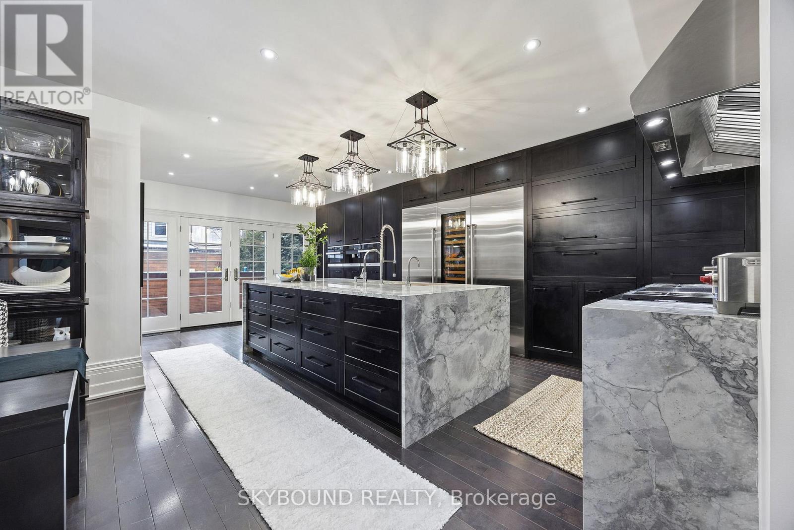 20 Fairview Boulevard, Toronto, Ontario  M4K 1L9 - Photo 11 - E12677258