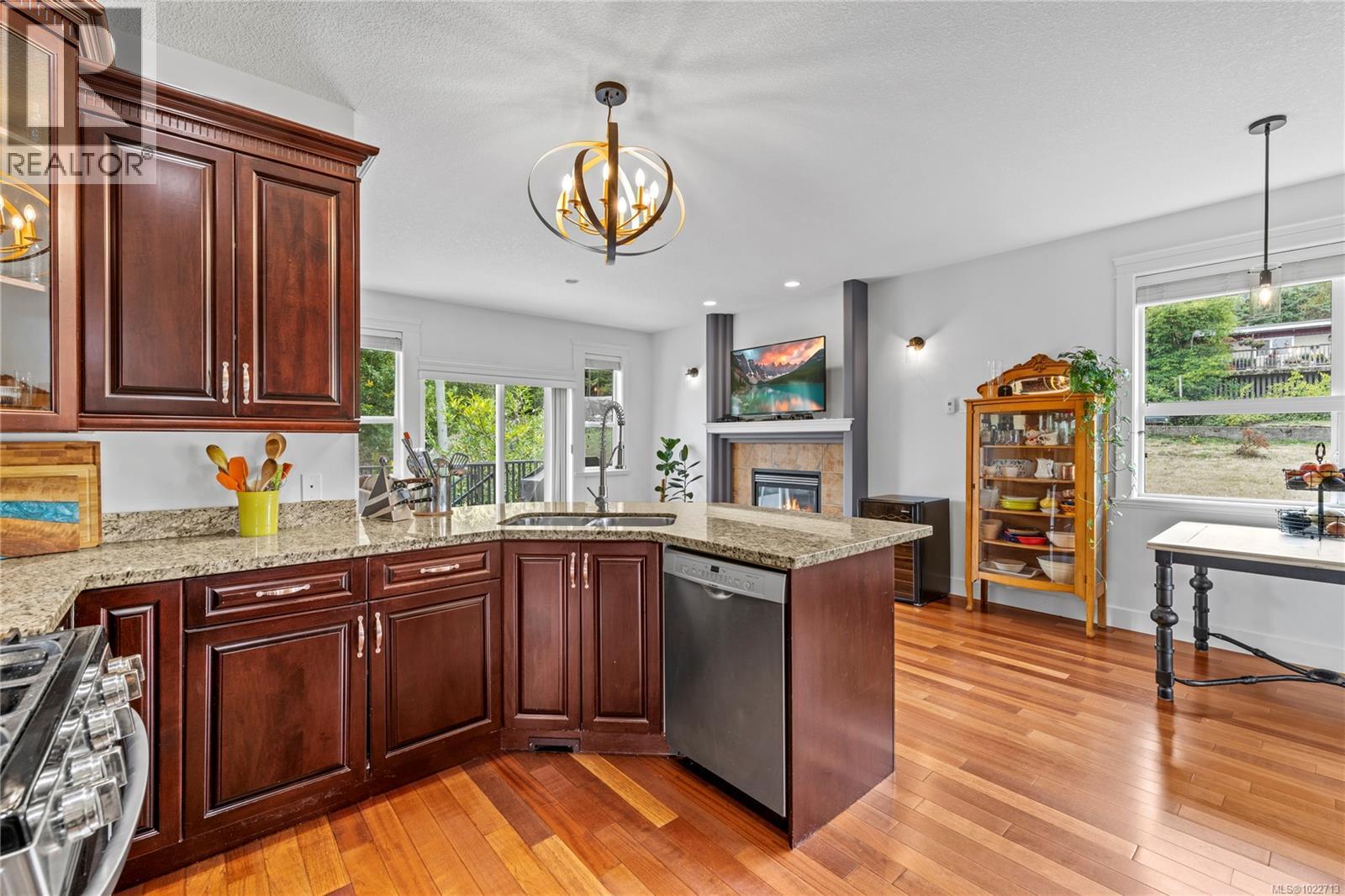 A 401 Neville St, Ladysmith, British Columbia  V9G 1A3 - Photo 7 - 1022713