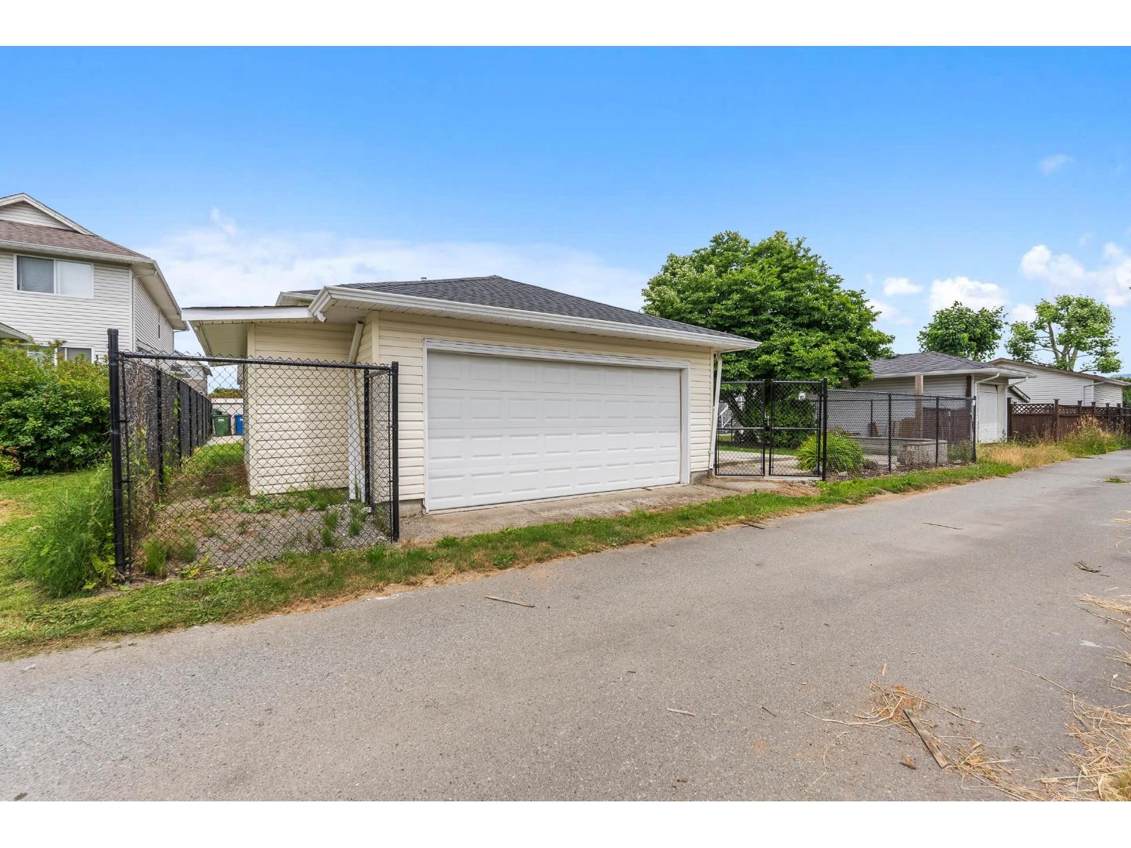 34654 7 Avenue, Abbotsford, British Columbia  V2S 8C4 - Photo 36 - R3077086