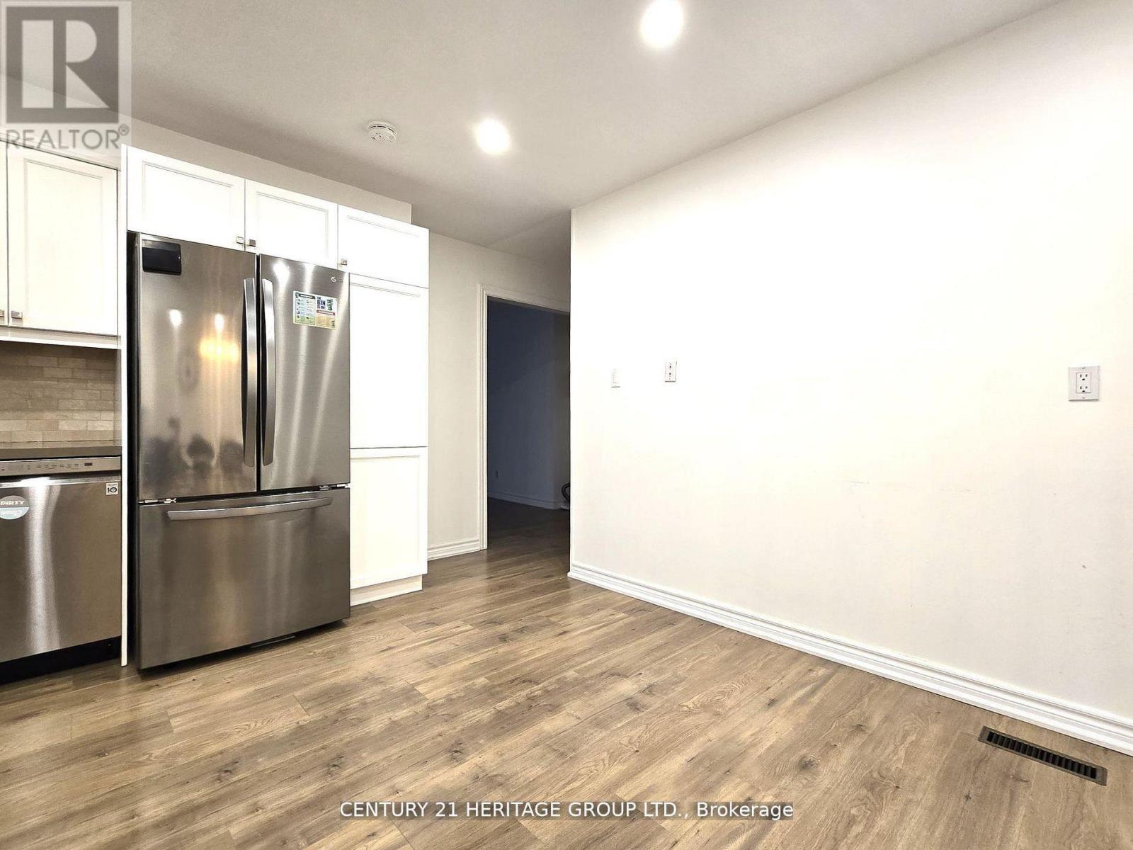 897 Caldwell Street, Newmarket, Ontario  L3Y 5R8 - Photo 10 - N12677256