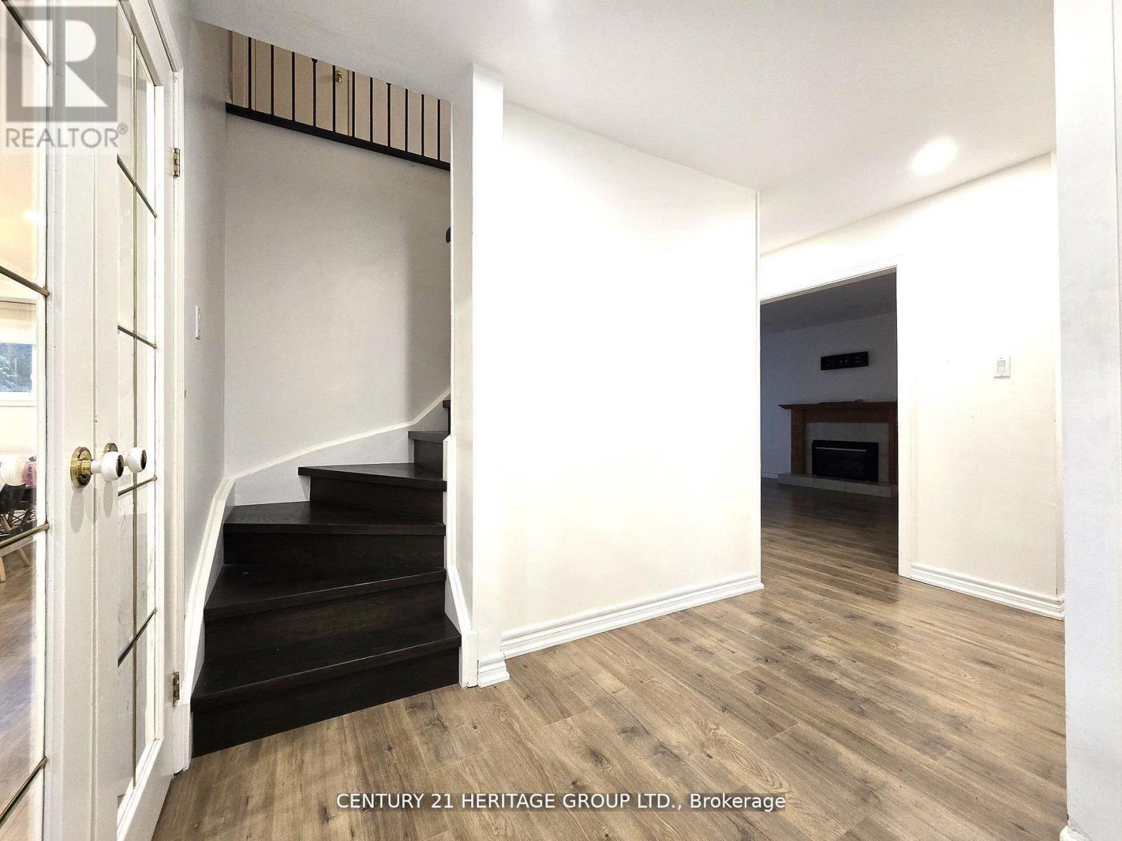 897 Caldwell Street, Newmarket, Ontario  L3Y 5R8 - Photo 11 - N12677256