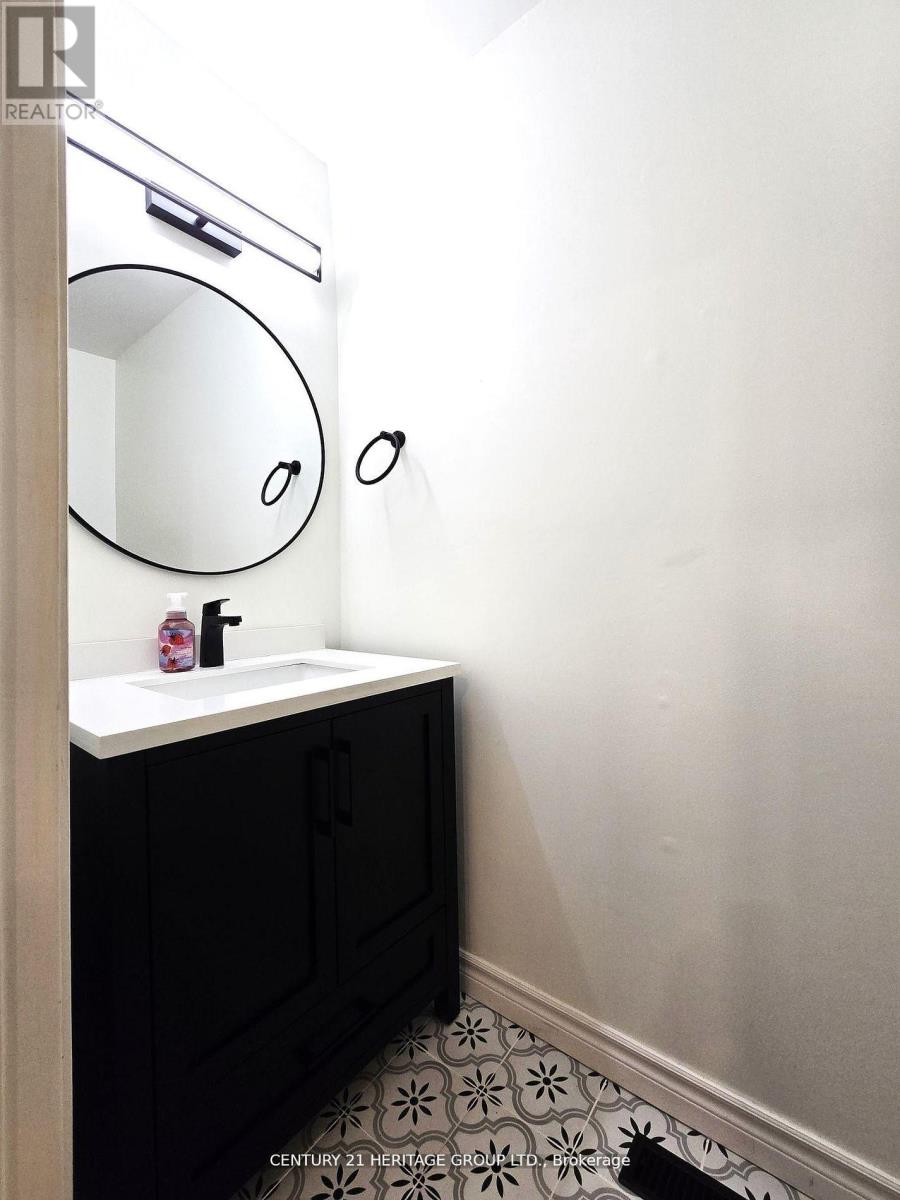 897 Caldwell Street, Newmarket, Ontario  L3Y 5R8 - Photo 14 - N12677256