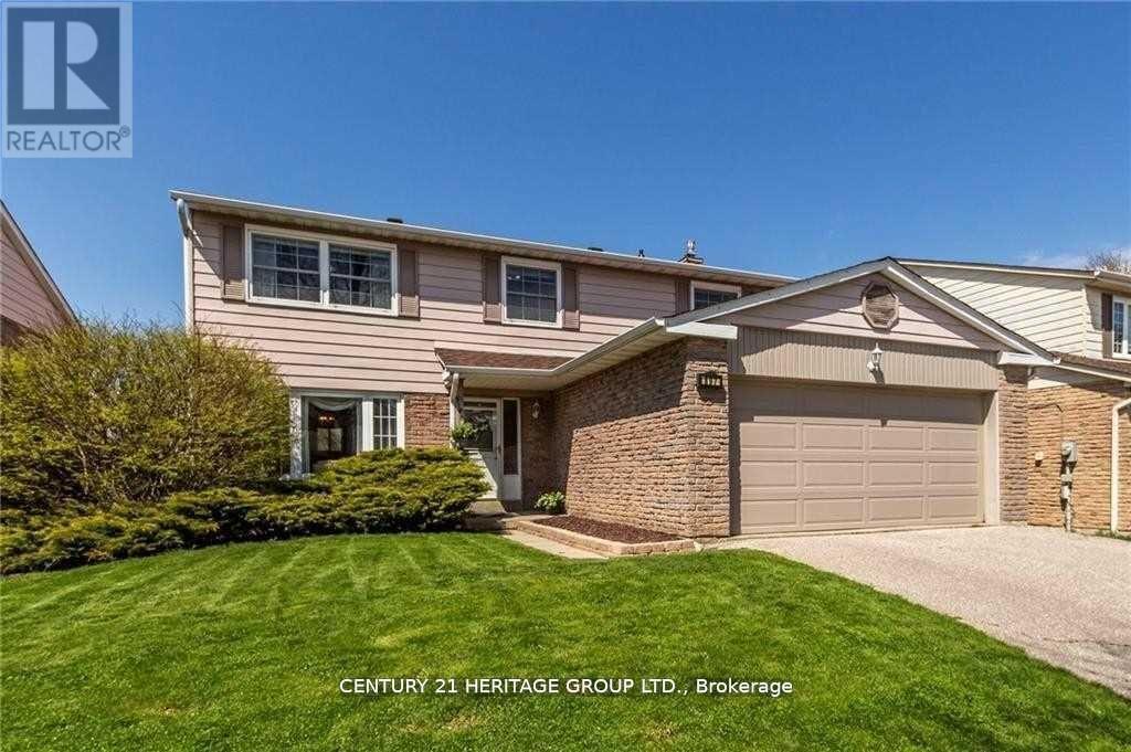 897 Caldwell Street, Newmarket, Ontario  L3Y 5R8 - Photo 2 - N12677256