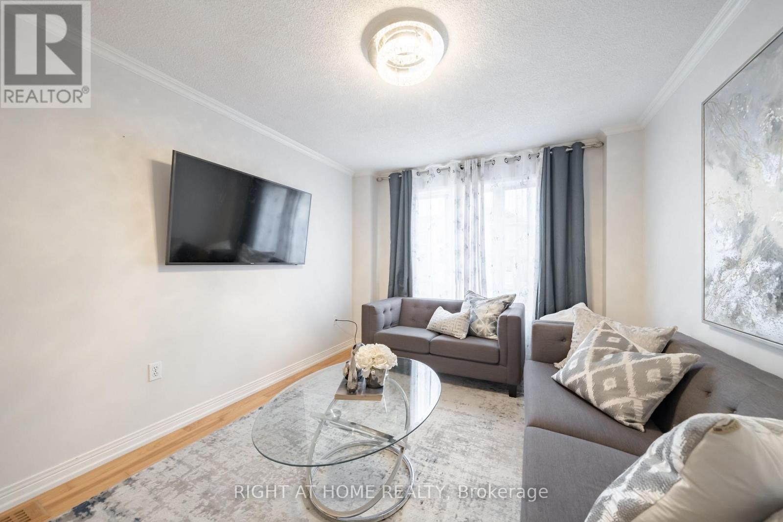 21 - 370 Riddell Court, Newmarket, Ontario  L3Y 8M8 - Photo 13 - N12677304