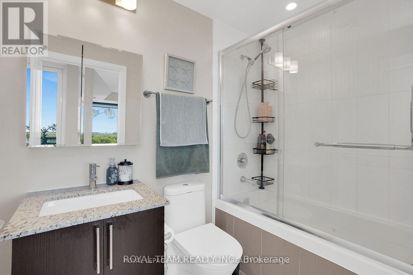 1108 - 9600 Yonge Street, Richmond Hill, Ontario  L4C 1V6 - Photo 10 - N12677366