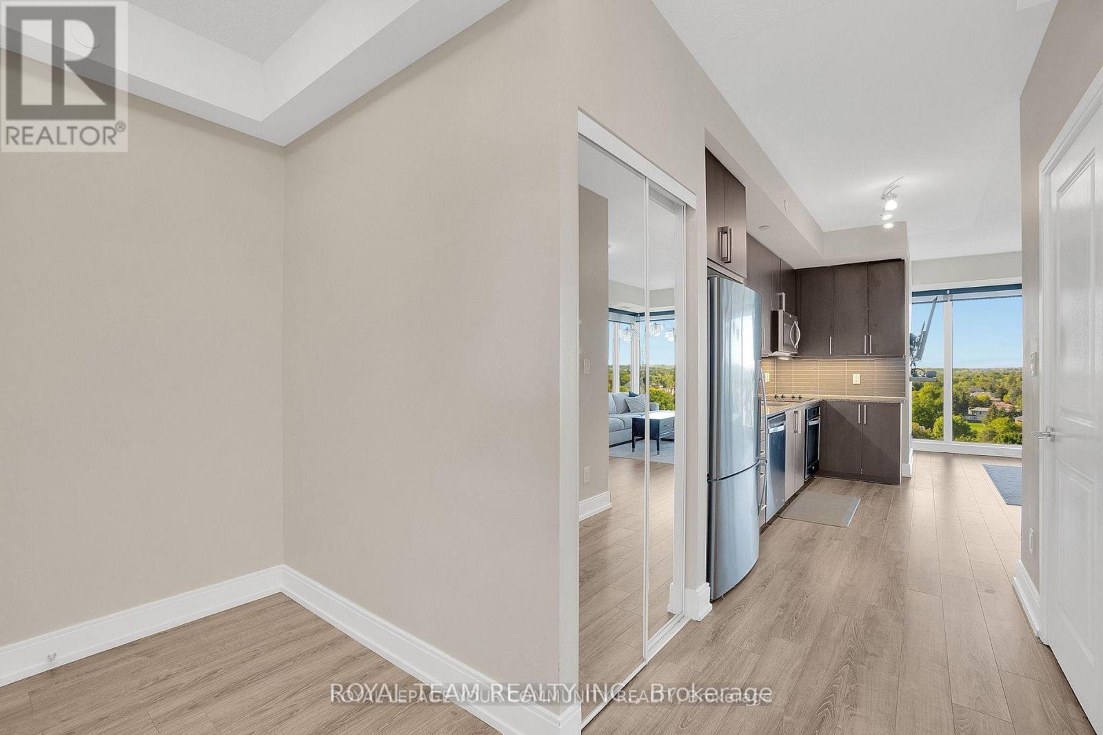 1108 - 9600 Yonge Street, Richmond Hill, Ontario  L4C 1V6 - Photo 3 - N12677366