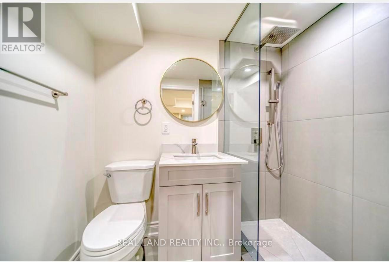 Main - 82 Oxford Street, Richmond Hill (Mill Pond), Ontario  L4C 4L5 - Photo 6 - N12677406