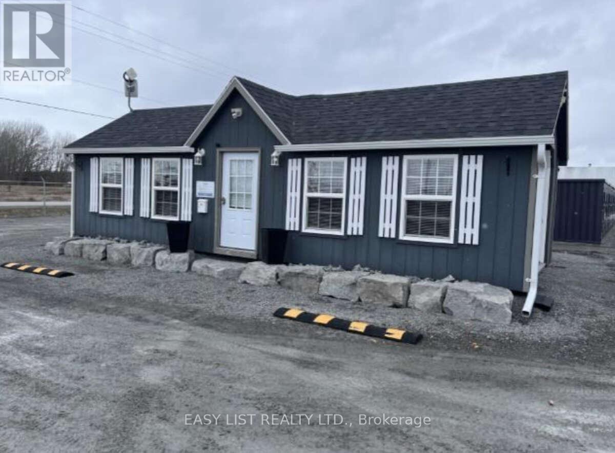 2541 Harrigan Drive, Ramara, Ontario  L0K 1B0 - Photo 1 - S12677310