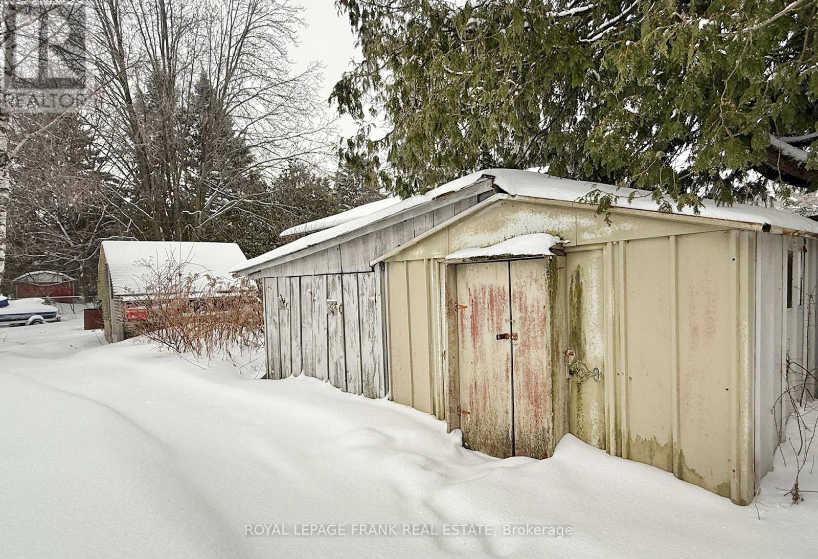 41 Felcher Boulevard, Whitchurch-Stouffville, Ontario  L4A 3H4 - Photo 26 - N12670844