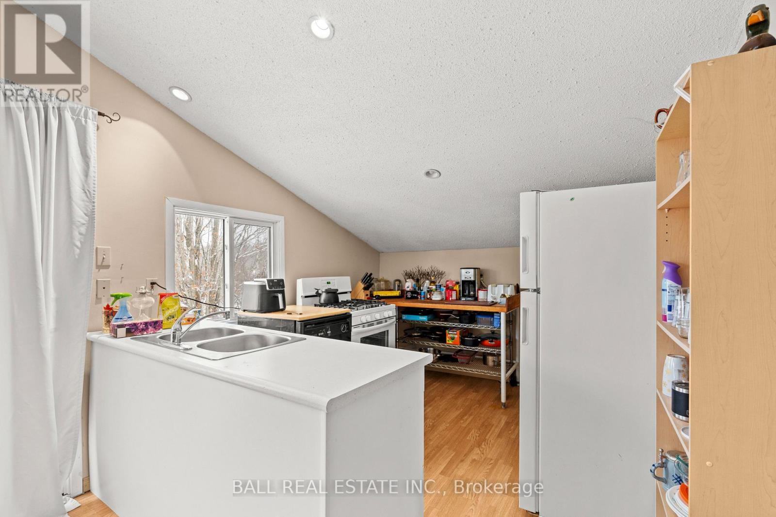 1416 Fleetwood Road, Kawartha Lakes, Ontario  L0A 1A0 - Photo 38 - X12675412