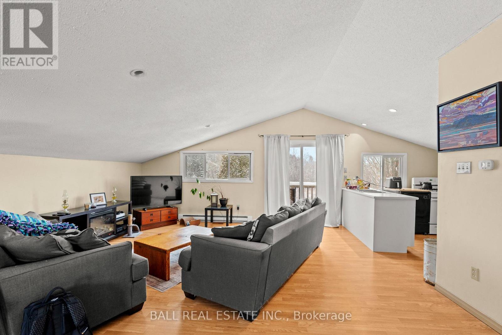 1416 Fleetwood Road, Kawartha Lakes, Ontario  L0A 1A0 - Photo 36 - X12675412