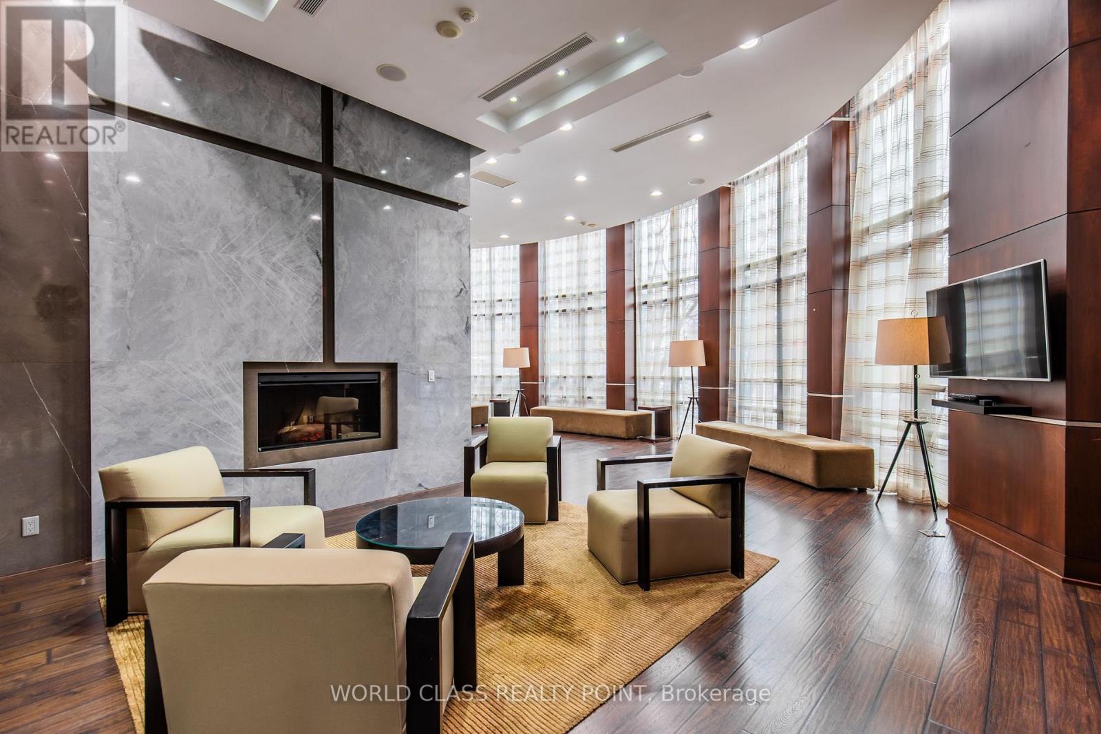 1402 - 330 Burnhamthorpe Road W, Mississauga, Ontario  L5B 0E1 - Photo 25 - W12677206