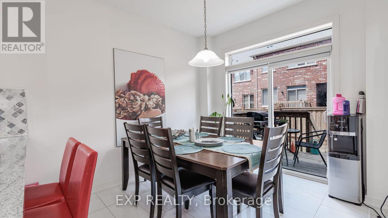 12 Dale Meadows Road N, Brampton, Ontario  L7A 0B7 - Photo 14 - W12677226