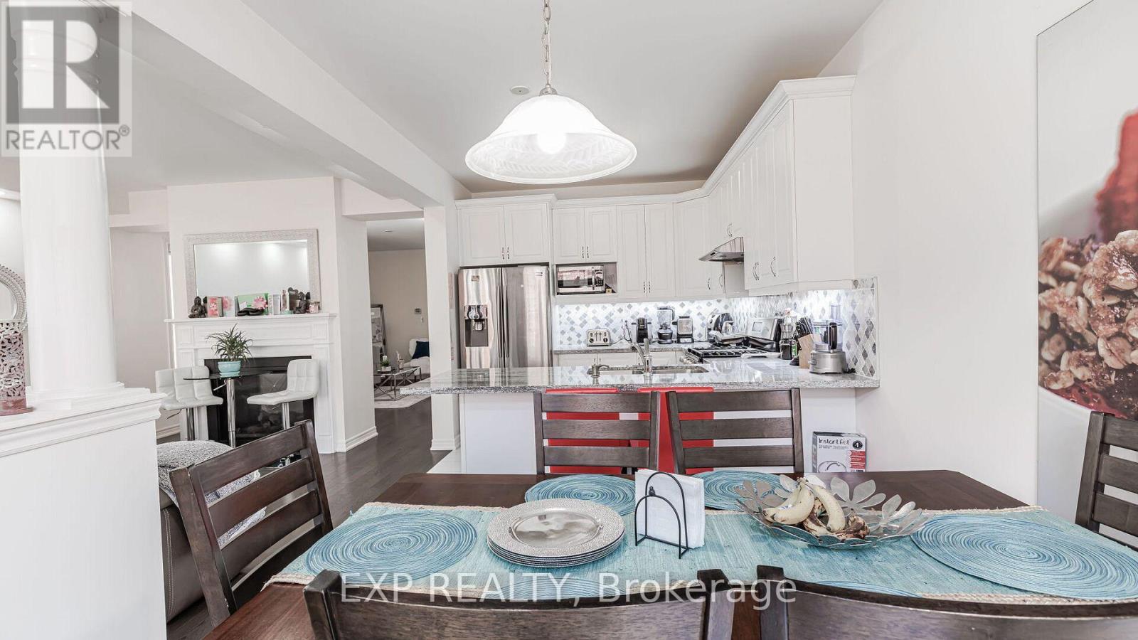 12 Dale Meadows Road N, Brampton, Ontario  L7A 0B7 - Photo 15 - W12677226