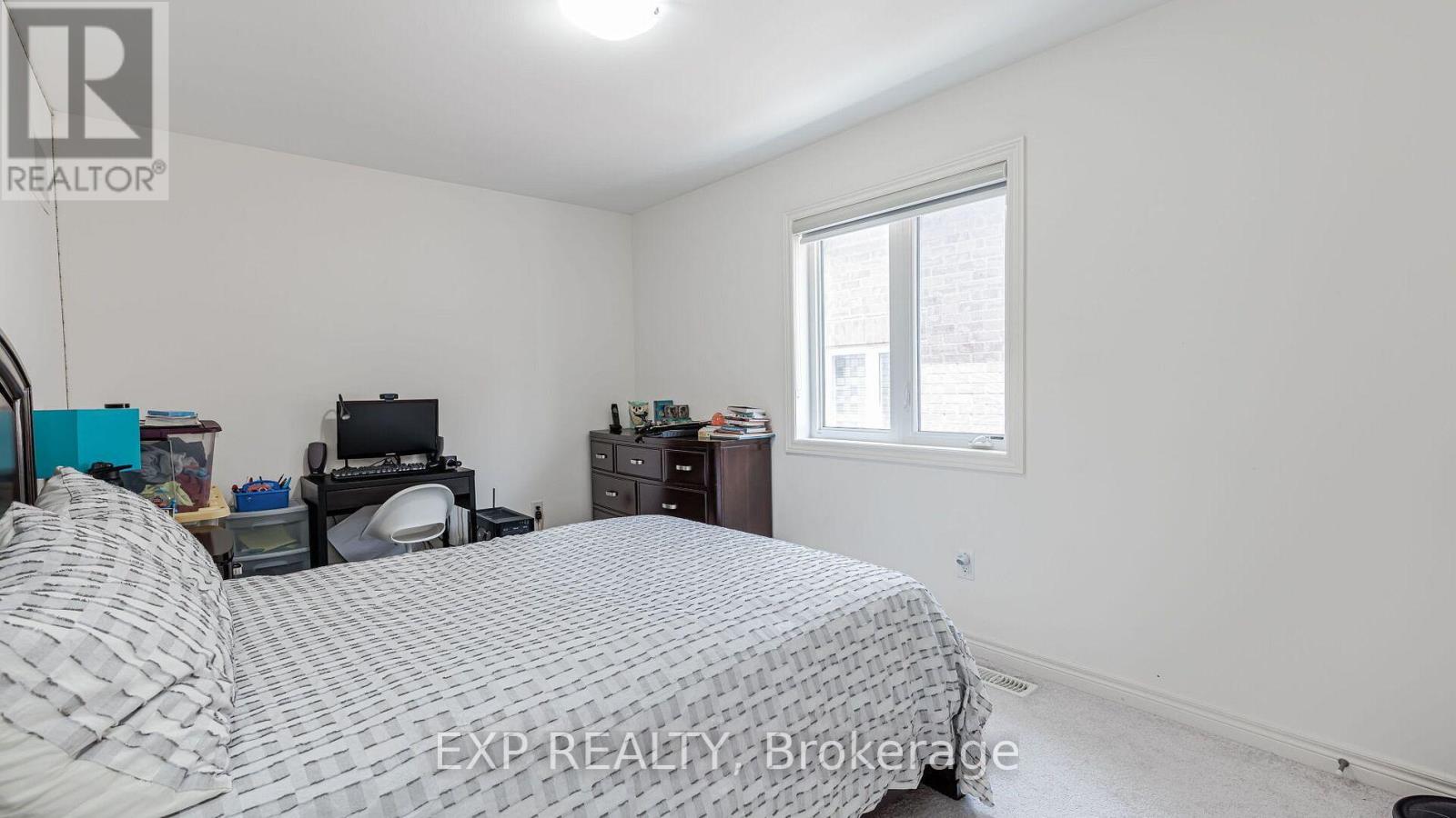 12 Dale Meadows Road N, Brampton, Ontario  L7A 0B7 - Photo 23 - W12677226