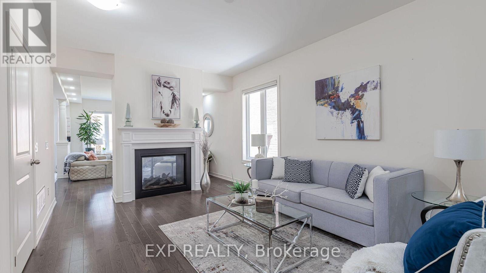 12 Dale Meadows Road N, Brampton, Ontario  L7A 0B7 - Photo 5 - W12677226